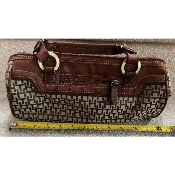 TOMMY HILFIGER Vintage Y2K Shoulder Purse, Excellent Pre-owned Condition - Picture 3 of 6